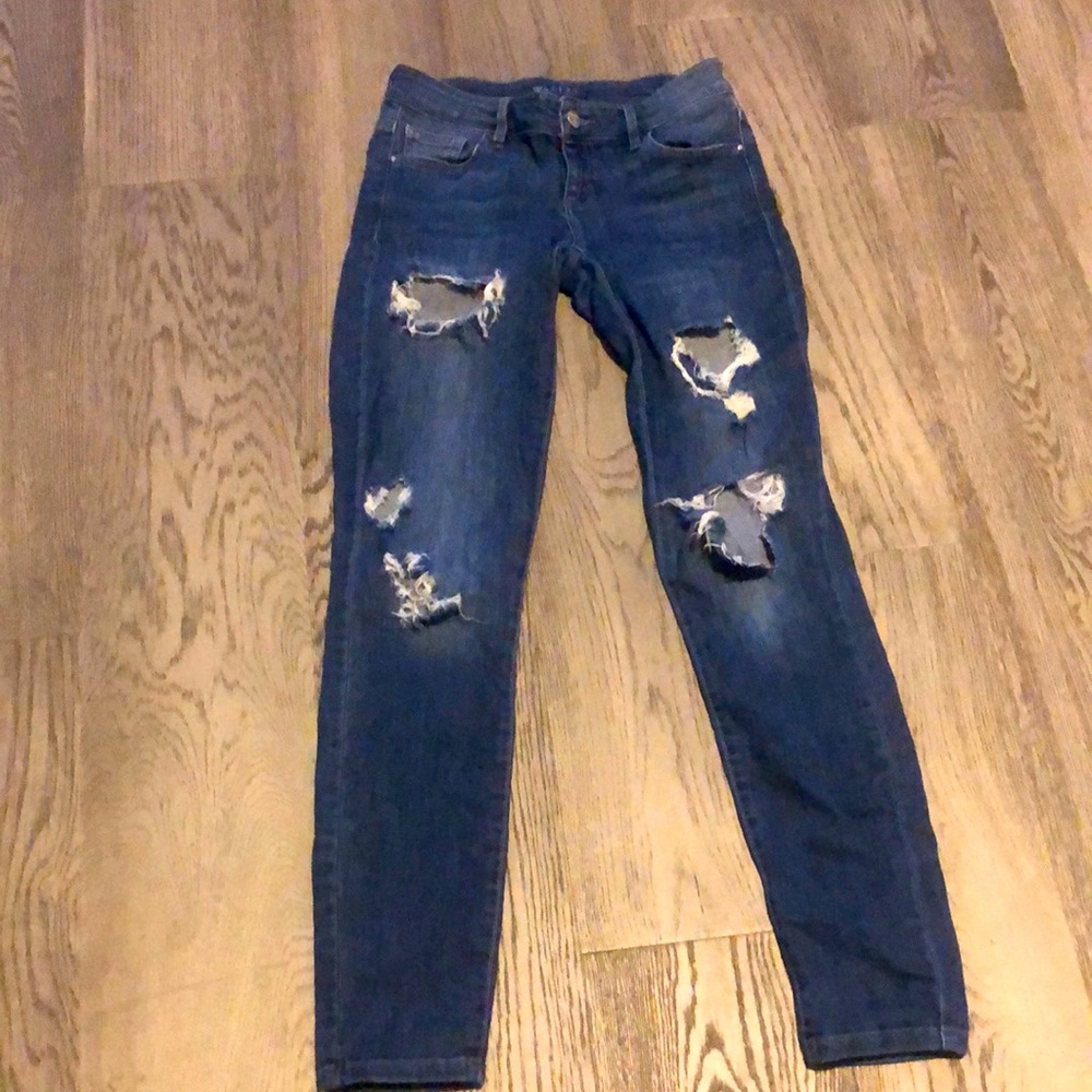 Guess? Kate Skinny Destroyed Jean in size 25